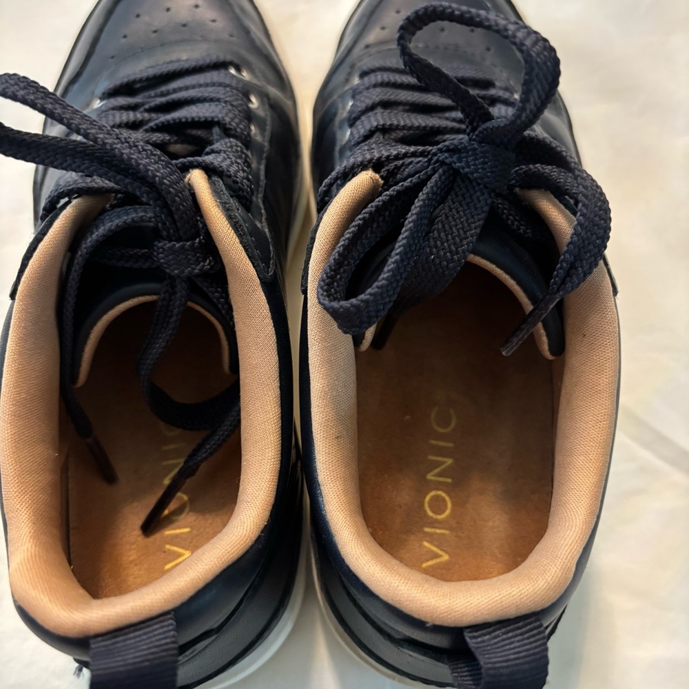 Vionic Walking Sneaker Elise Comfortable Supporti… - image 6